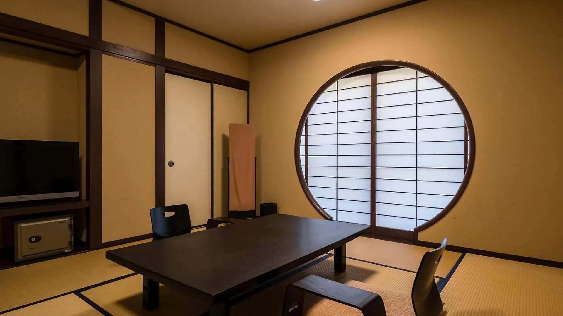 **** Ryokan (tradycyjny japoński pensjonat lub zajazd) Hotel Shiunso Hakone Japonia